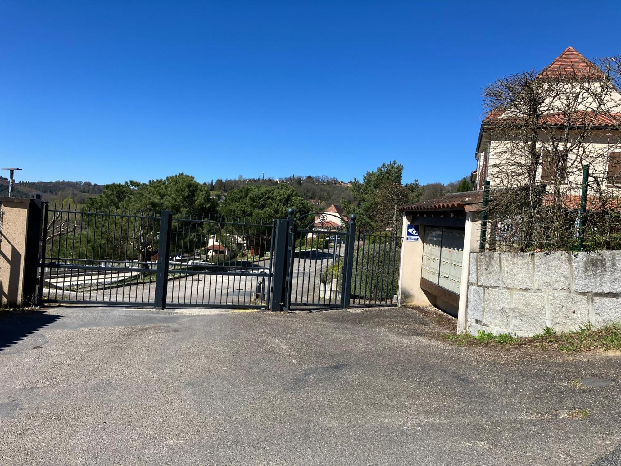 Le N4 Des Hauts De Sarlat, Clim Piscine Parking Exteriör bild